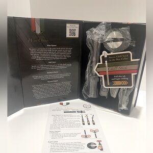 NIB Vineyard Supply Professional Wine Opener & Accessories 1989 Space Grey Gray